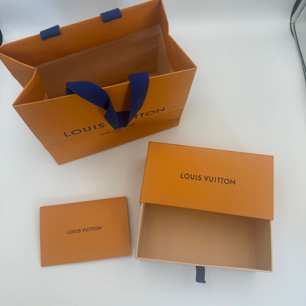 Authentic Louis Vuitton Packaging Set - Small Box - Picture 2 of 4